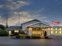 Red Roof Inn & Suites Herkimer Hotels in Herkimer County