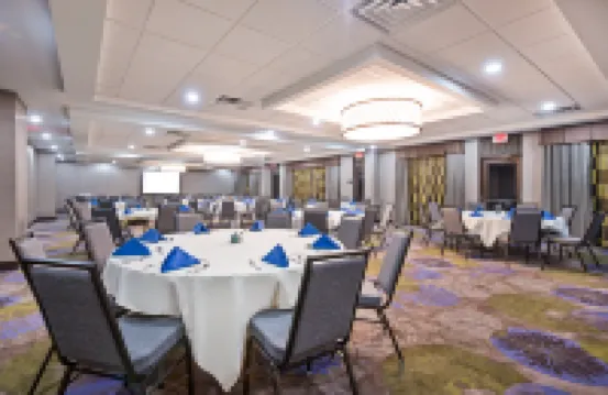 Holiday Inn HARRISBURG EAST by IHG