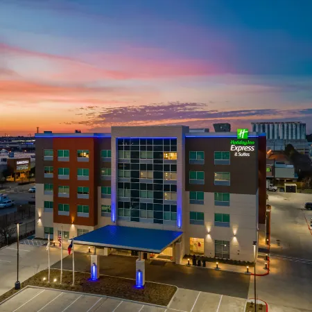Holiday Inn Express & Suites HOUSTON MEMORIAL - CITY CENTRE by IHG Отели рядом с достопримечательностью «Мемориал Сити»
