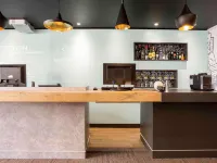 ไอบิส คานส์ ซองทร์