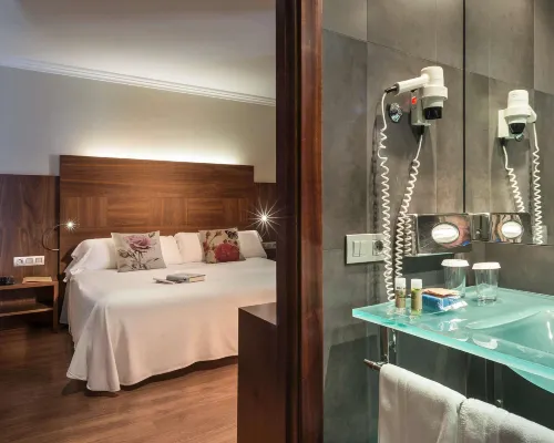 Ibis Styles Figueres Ronda Hotels in Figueres