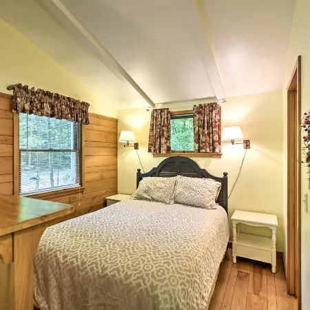Cozy Cottage Duplex Walk to Peninsula State Park!