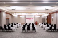 Ramada by Wyndham Kelowna Hotel & Conference Center