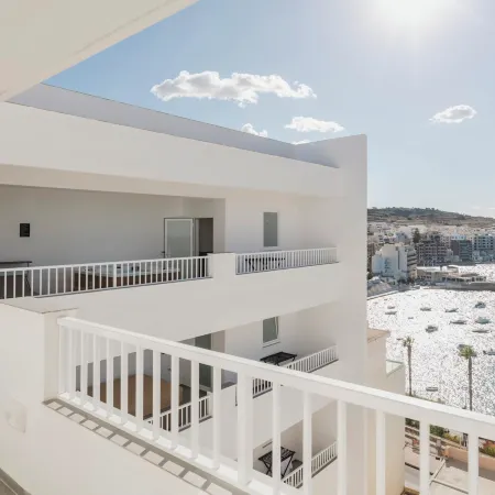HORIZON SUITES by the Sea