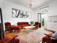 Stunning Studio with Alfresco Terrace near Trains