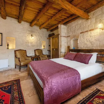 Zula Cave House