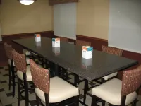 Quality Inn & Suites Gallup I-40 Exit 20 Hotel di Gallup