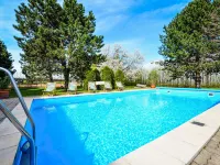 Ibis Styles Linz - Pools