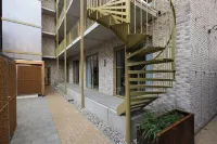 Duke Studio Hotel