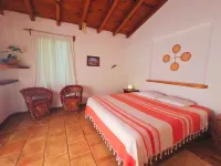 カバーニャス エル ニド デ ラ ウイロタ