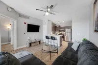 Central Relaxing 1br Phoenix Retreat Near Airport 1 Bedroom Apts
