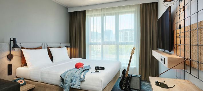 โรงแรม Moxy Warsaw City โรงแรมในวอร์ซอ
