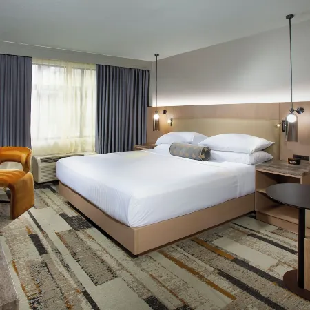 The Paramount Hotel Отели рядом с достопримечательностью «Концертный зал "Бенароя Холл"»