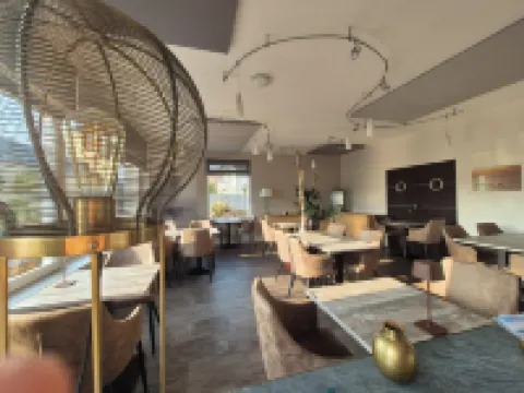 朱莉婭別墅酒店 阿貢庫坦維爾酒店