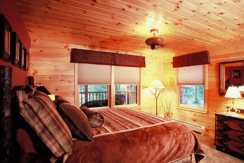 Upscale Fryeburg Cabin Hot Tub and Billiards Table! - Wifi
