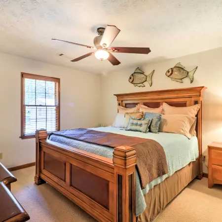 Waterfront West Point Lake Cabin w/ Private Dock!
