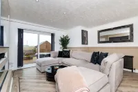 2 Bedroom House-Free Parking Hotels in Rosyth