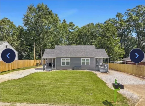 Relax near Falls Park  20 min drive Hotels in Easley