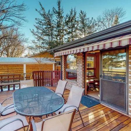 Lake-view, Dog-friendly 5BR w/ Fireplaces, Deck