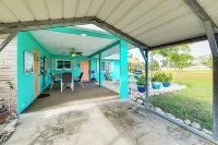 Pet-Friendly Bradenton Home 1 5 Mi to Cortez Beach