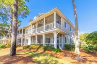 Luxury 3 Bed 3 Bath Resort Beaches Pool Golf