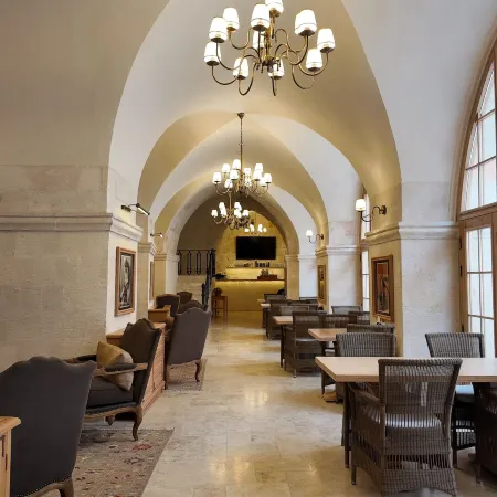 Shamas Hotel