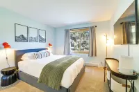 2 Mi to Eagle Lodge! Multi-level Haven w/ Hot Tub - balcony