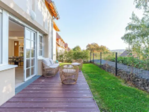 Elegant Family Home Near Deauville Hotels in Saint-Arnoult