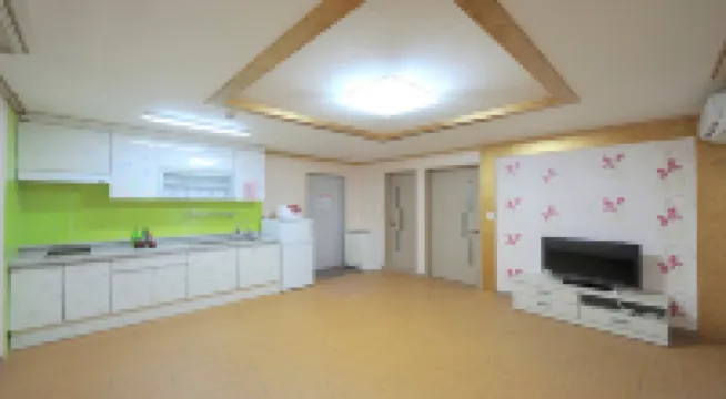 Boryeong Mama Pension