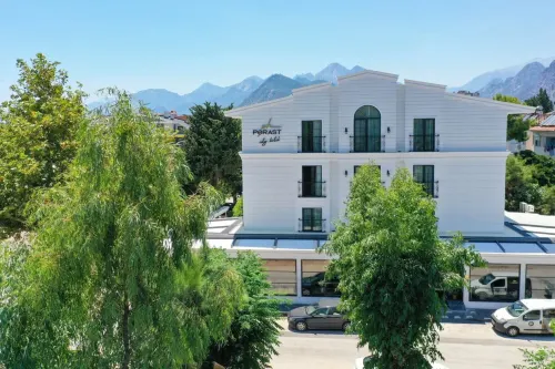 Perast City Hotel - Strand