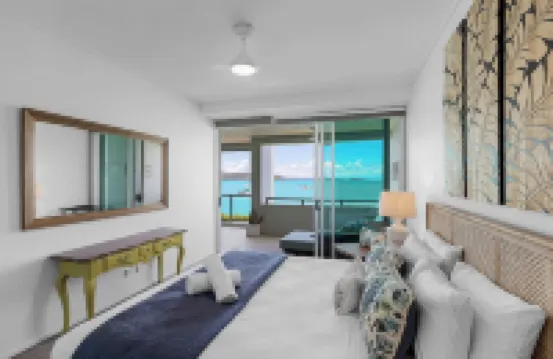 Peninsula Airlie Beach