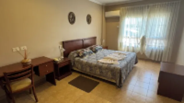 Wilson Hotel โรงแรมในซอลตา