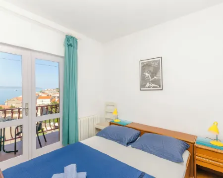 Apartments Natasa Hotels in Podgora