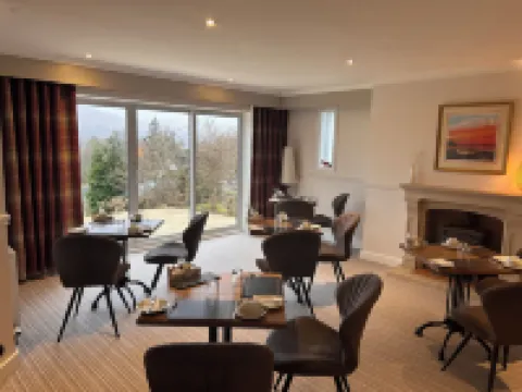 Braeburn Guest House / B&B