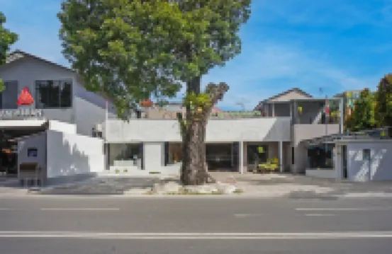 โรงแรม โอ เมดาน ใกล้ กาจาห์ มาดา เดิมชื่อ โรงแรม อินดะห์ รายา โรงแรมใน