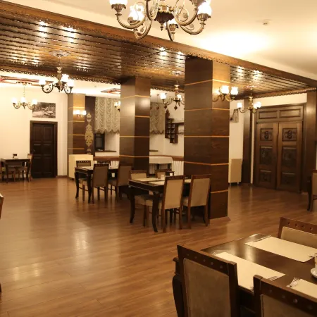 Cheltikov Hotel