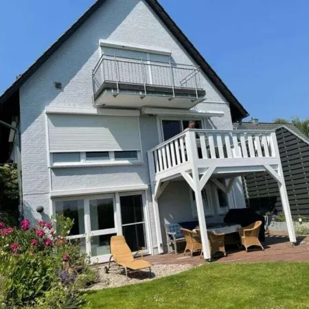 Holiday Apartment in Plon With Swimming Pool Отели в г. Плён