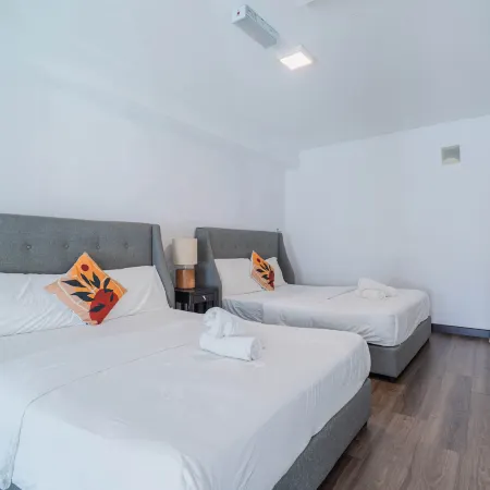 2BR Maritime Suite Duplex George Town SeaView