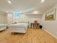 Cozy Home in Richmond Hill with Free Parking - Homestay