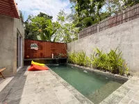 The Lavana Signature Villa Semak Jogja - Pools