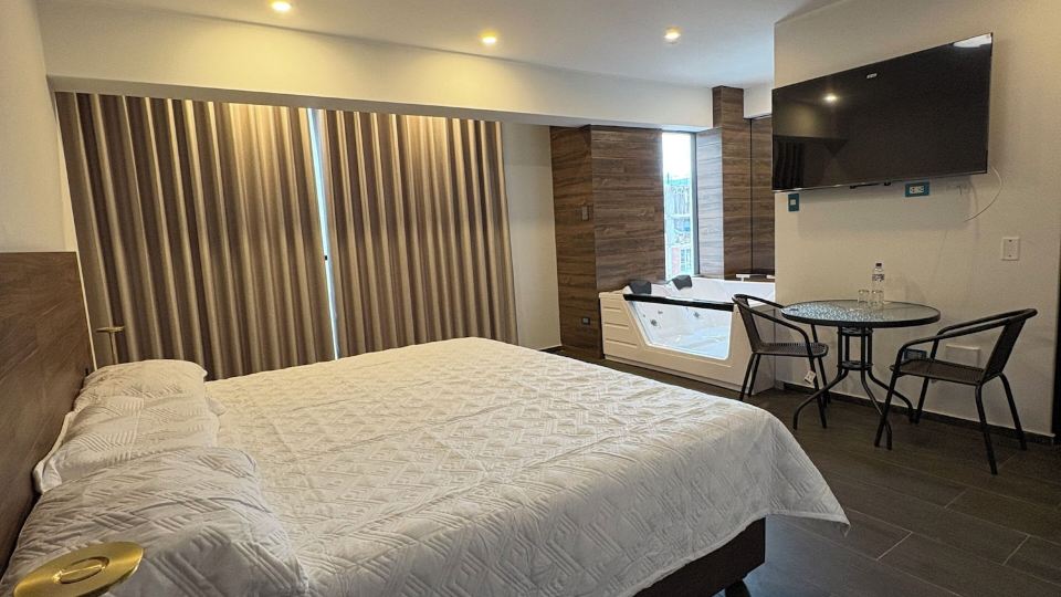 HOTEL ZANIAH