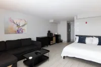 Terrace Suites