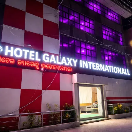 Hotel Galaxy International ! Puri