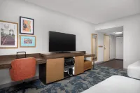 Hampton Inn & Suites Clinton - I-26