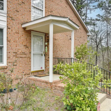 Pinehurst Condo ~ 2 Miles to Downtown & Resort!