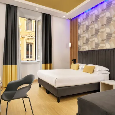 Hotel Patria Hotels near The Coliseum