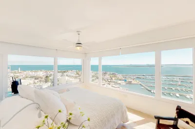 Oceana Suites Fontemar Hotels in 