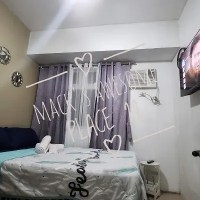 Mack's Awesome Place 11 with Netflix and FastUnliwifi Hotel dekat The Columbia Tower