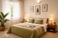 Manuela Residence