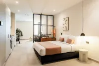 Emper by Zoia Living Hotels in Victoria